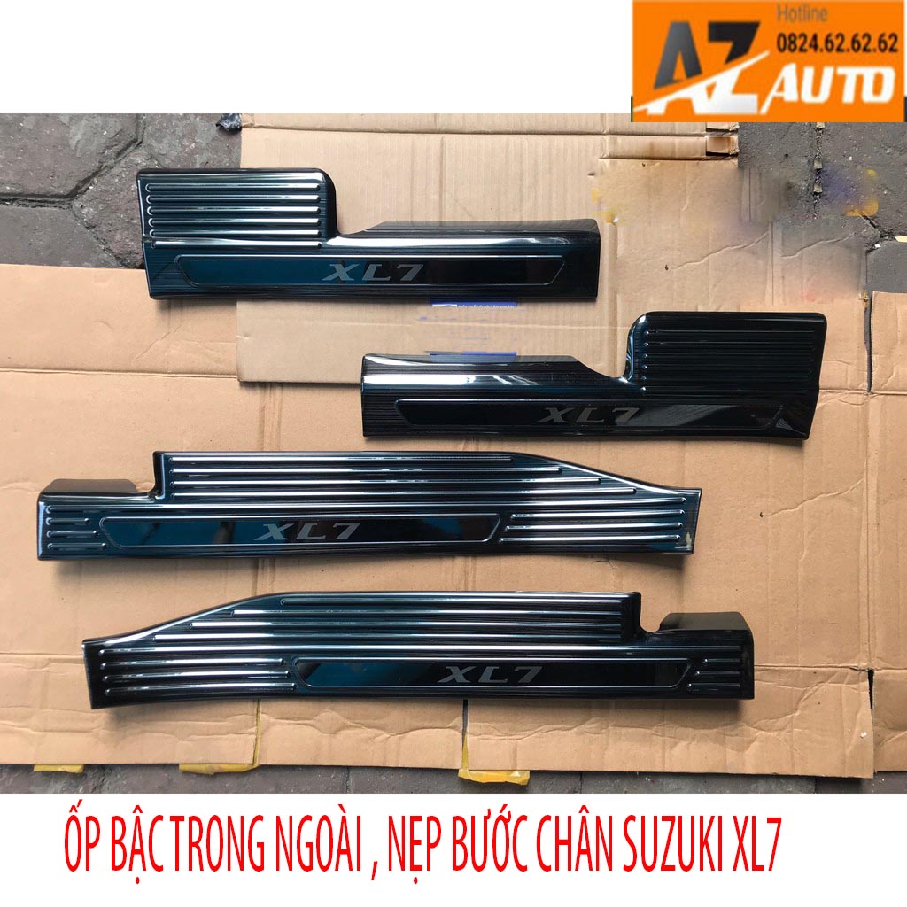 Ốp bậc cửa , nẹp bước chân Suzuki XL7 , vân titan cao cấp