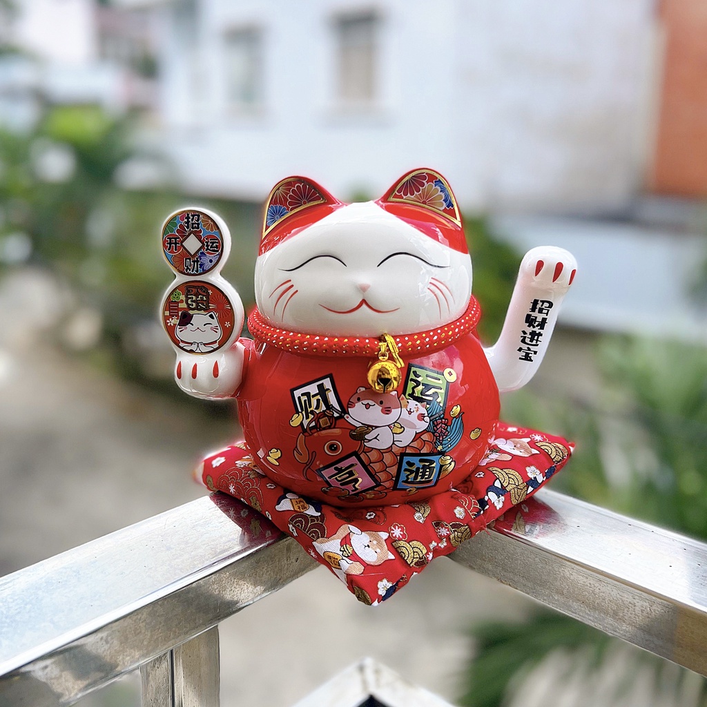 Mèo sứ màu đỏ thần tài phong thủy vẫy tay tài lộc, may mắn