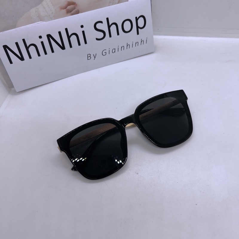 Kính mắt nữ siêu xinh gọng V, Kính râm nữ thời trang KM1319 - NhiNhi Shop