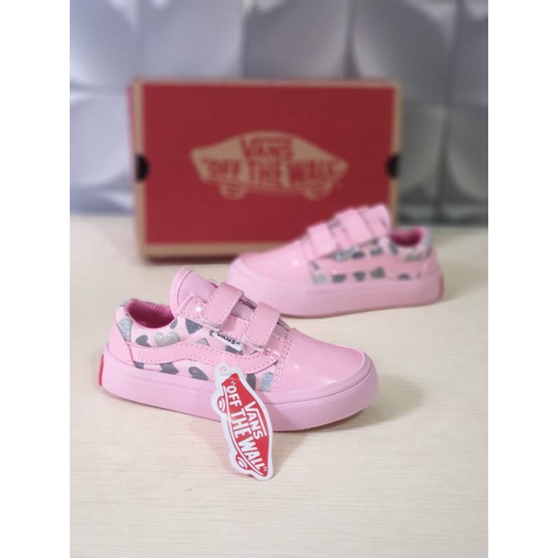 Giày bata Vans màu hồng thời trang năng động cho bé