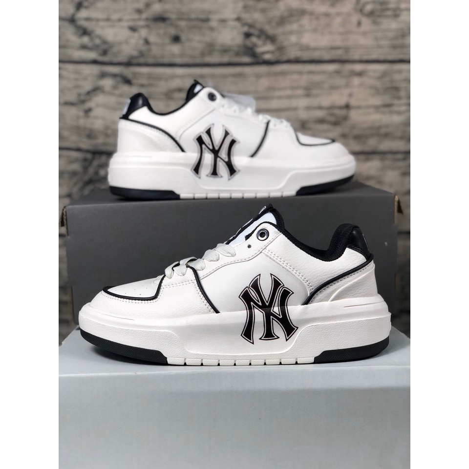giày MLB NY chunky ofwhite đế cao trắng đen cao cấp, giày MC QUEEN NY trắng kẻ đen mới full box bill