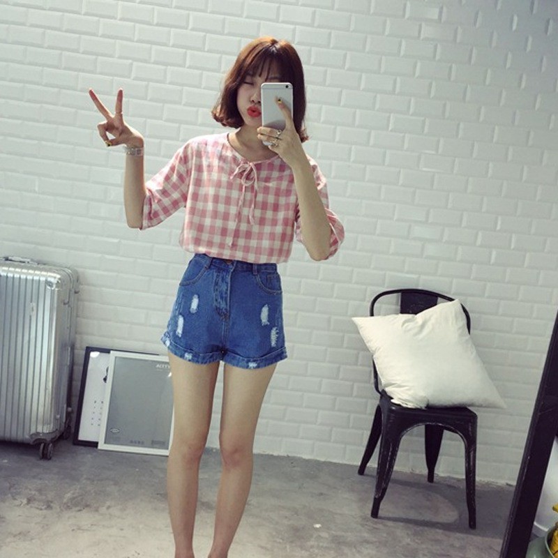 Áo Thun Lửng Ngắn Tay Họa Tiết Sọc Caro Cho Nữ