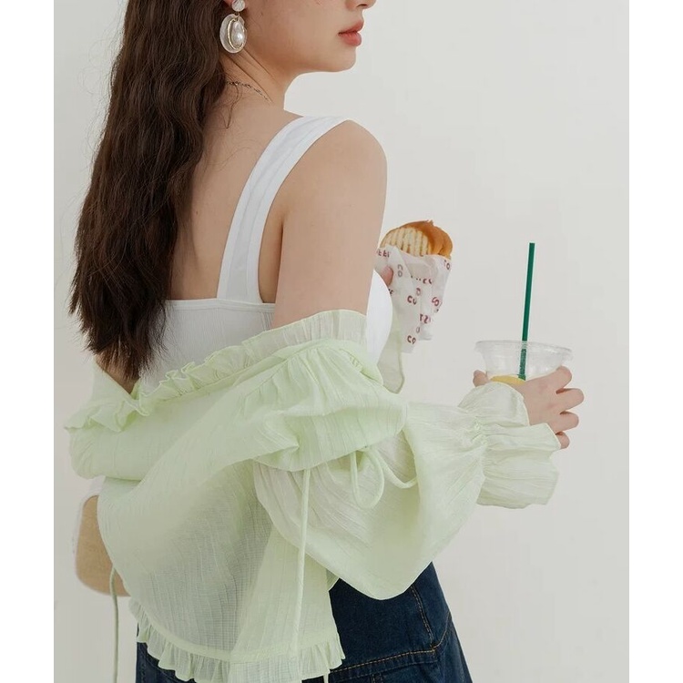 QKOOLE  Áo Kiểu Tay Dài Cổ Chữ V Phối Bèo Nữ Tính