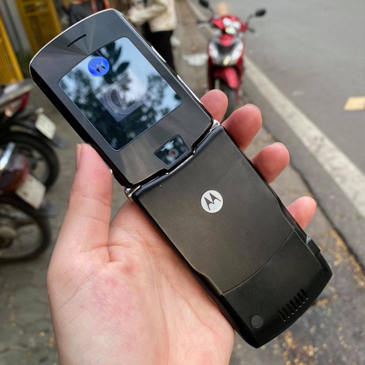 Điện Thoại Motorola V3i Chính Hãng Bảo Hành 12 Tháng Chưa Sửa Chữa Nguyên Zin