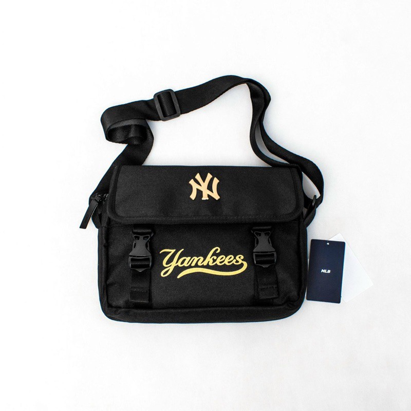 Túi đeo chéo yankees