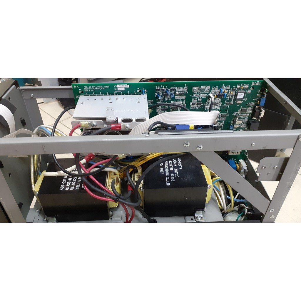 SUA 2200I - Bộ lưu điện APC Smart UPS 2200VA/1980W