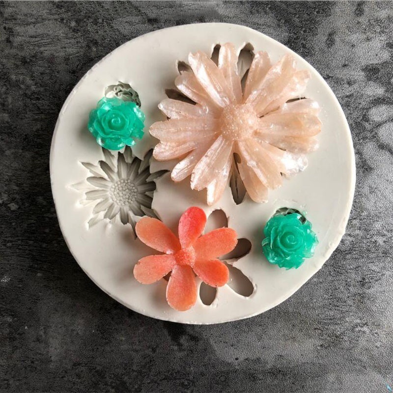 HANDMADE Khuôn Silicone Hình Hoa Sen Làm Trang Sức