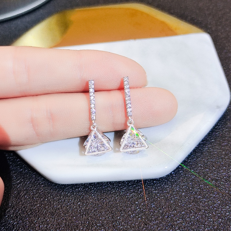 Khuyên tai JIUDUOLAN dạng kẹp/ xỏ mặt tam giác đính đá zircon nhân tạo thời trang mới