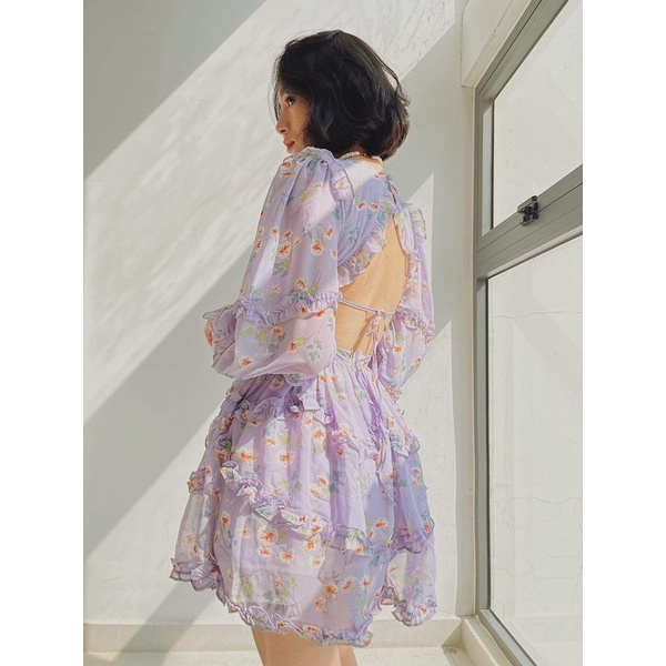 Đầm hở lưng đính tùng váy | BigBuy360 - bigbuy360.vn