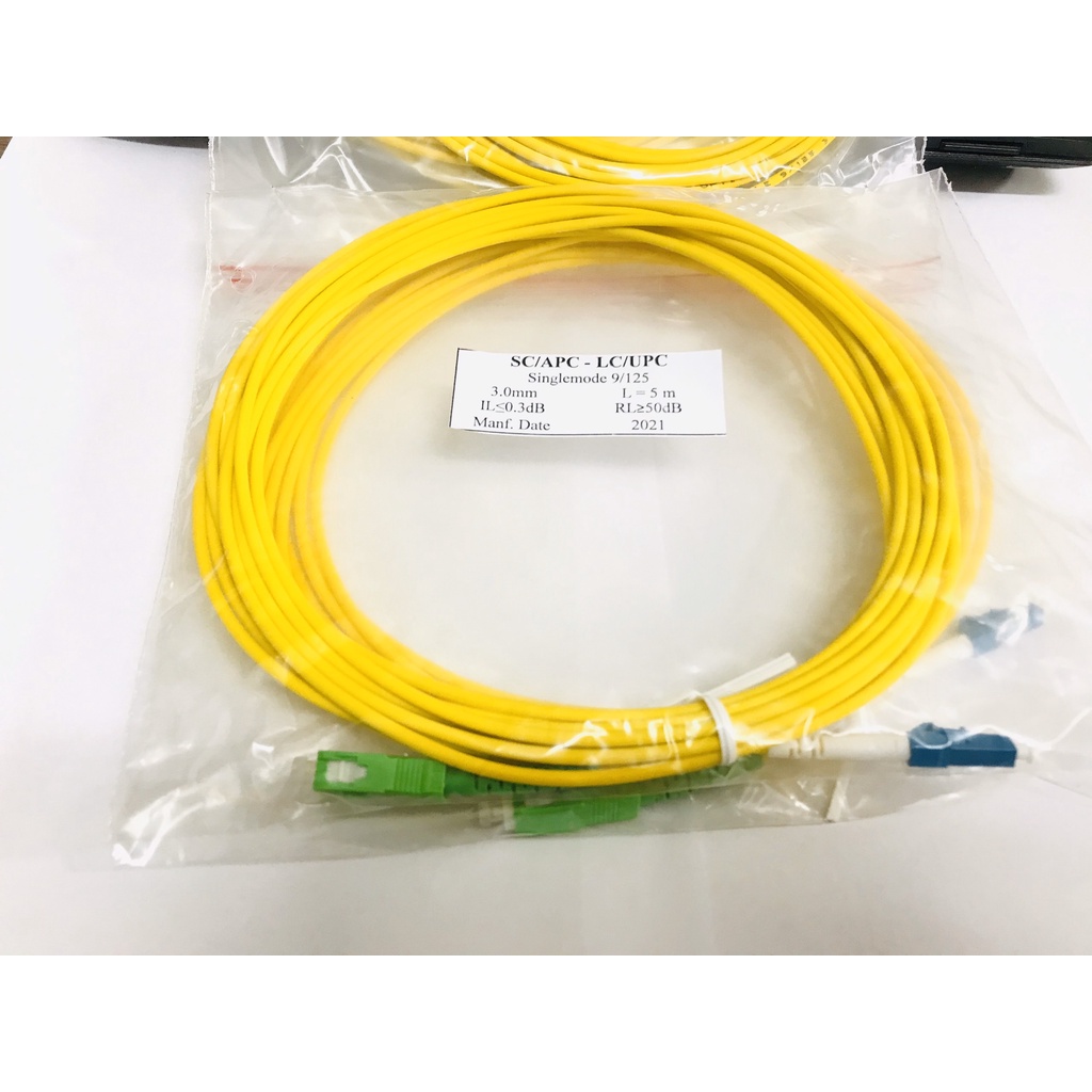 Dây nhảy quang Singlemode chuẩn SC/APC - LC/UPC 3m Simplex