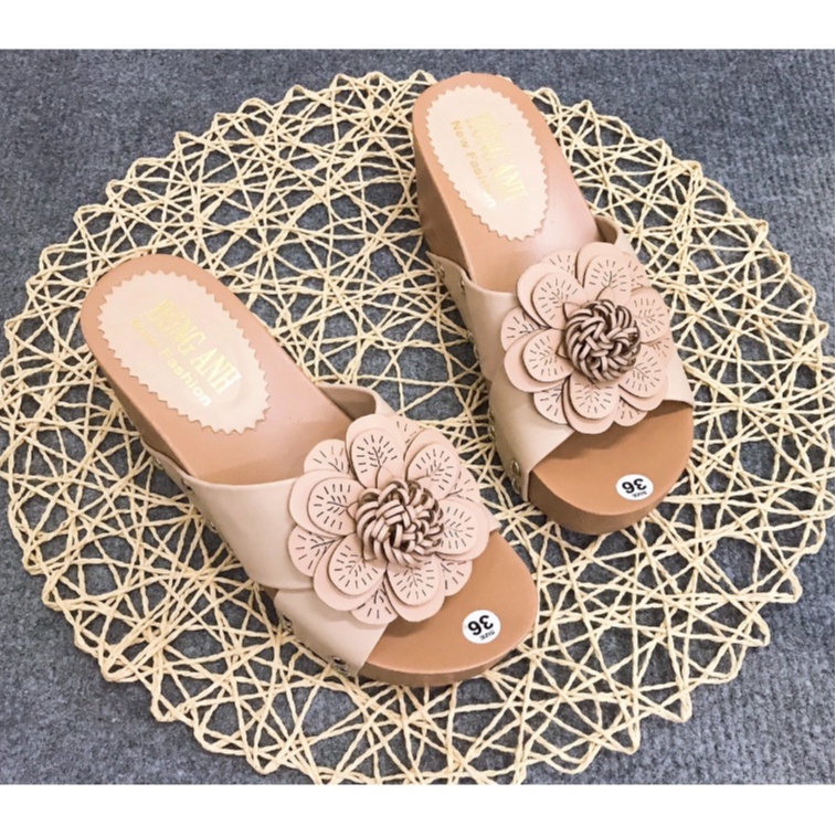 DÉP XUỒNG GẮN HOA ĐI MƯA SIÊU NHẸ 7CM  (ĐẶT TĂNG LÊN 1 SIZE)