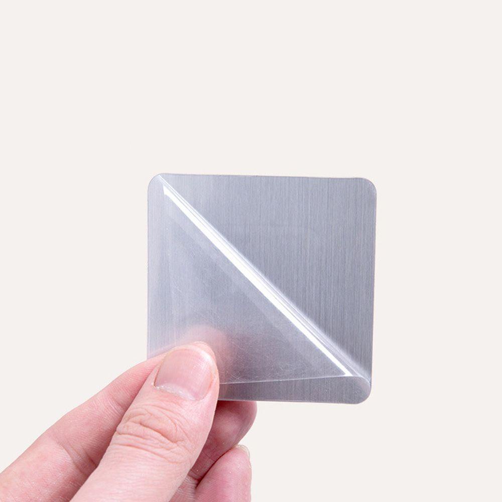 Giá Đỡ Chai Xà Phòng Có Móc Treo Tiện Lợi