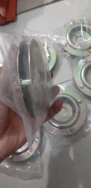 Ổ cước máy phát cỏ - 2 chấu và 4 chấu