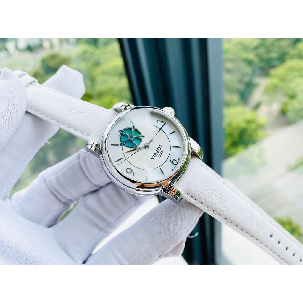 Đồng Hồ Nữ TISSOT Lady Heart Flower - T050.207.17.117.05 Chính Hãng Tặng Dây Da Cao Cấp