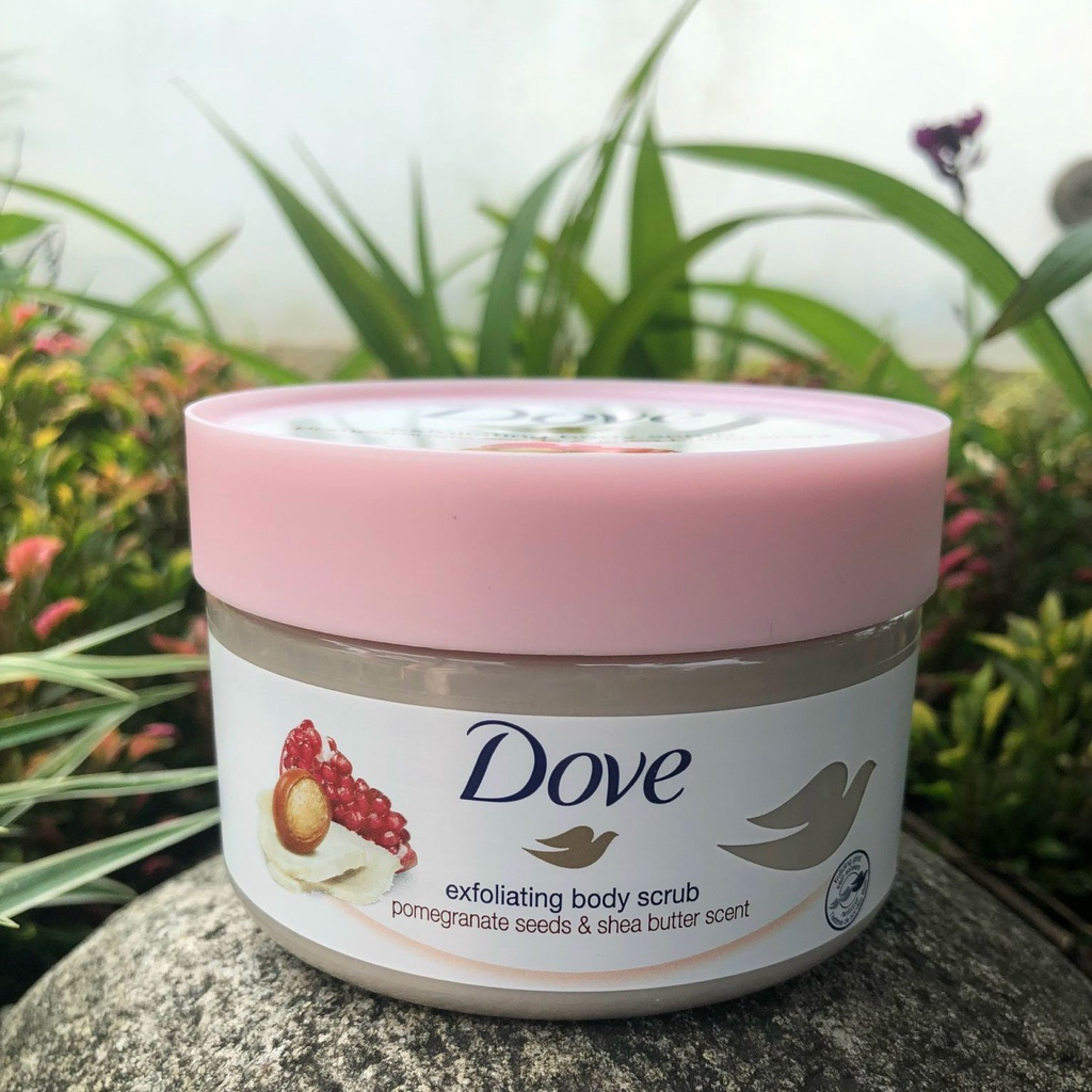 Tẩy Da Chết Dove Exfoliating Body Scrub Lựu và bơ hạt mỡ