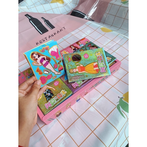 Sticker hình xinh xắn