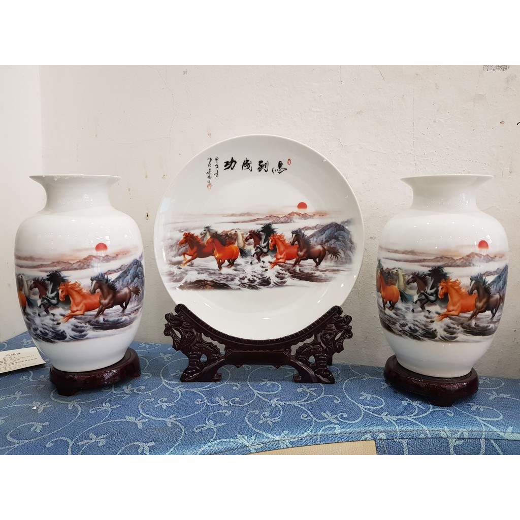 Bộ Ba Bình Gốm Sứ Trang Trí Gồm 2 bình và 1 ĐĨA Kích Thước Cao 32cm