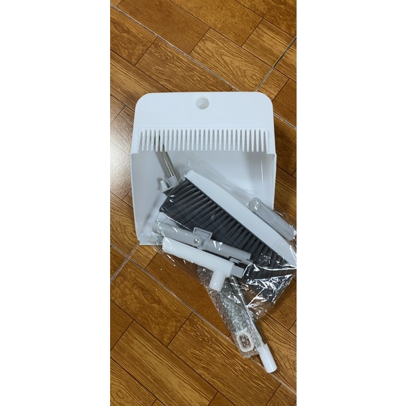Chổi nhựa quét nhà thông minh kèm hót rác cán dài gấp gọn tiện dụng Xoay 180 Độ