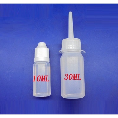 Dầu silicone 30ml trơn mượt máy bơm tay cao áp, bôi trơn các loại máy móc công nghiệp.....