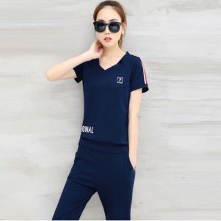 Set bộ thể thao cổ tim