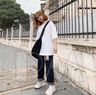 Sét áo thụng trơn + quần bò đen rách