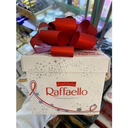 ✈️ Kẹo chocolat dừa Raffaello hộp nơ 300g