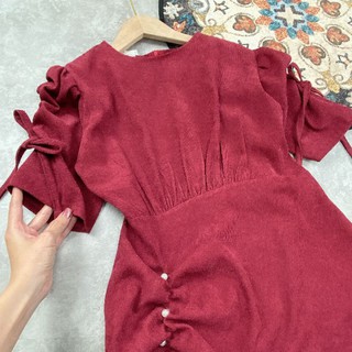VÁY NHUNG ĐỎ TAY PHÔNG RÚT EO CÚC NGỌC