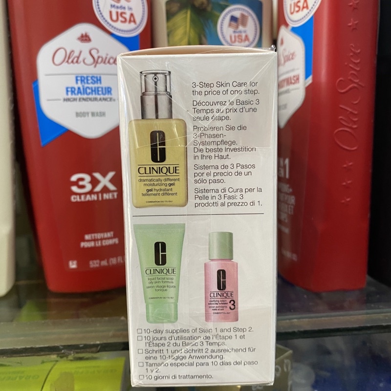 Set Kem dưỡng ẩm cho da dầu Clinique Moisturizing Gel 125ml
