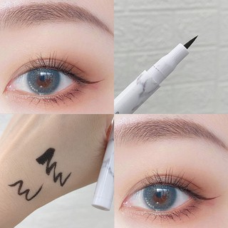 Bút Kẻ Mắt Chống Nước Không Nhòe Dành Cho Người Mới Bắt Đầu