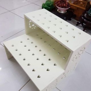 Kệ Gỗ Gác Chân Làm Móng