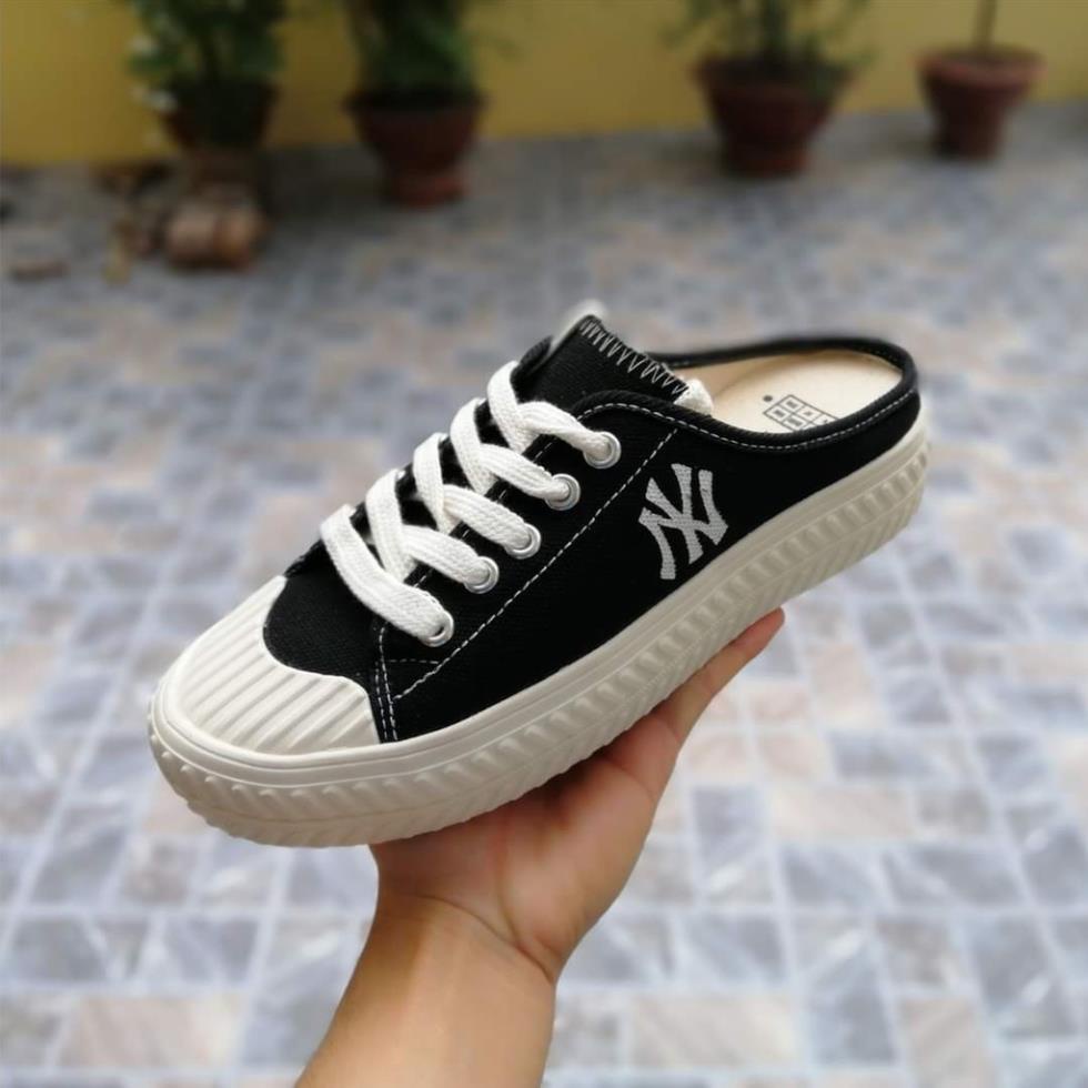 Giày Sục Ny Đạp Gót, Sục Ny Xanh [🎀FULL BOX] Sục 𝐌𝐋𝐁 Xanh Nhạt Họa Tiết Bản Đẹp 2021 - Nguyễn Tình sneaker | BigBuy360 - bigbuy360.vn