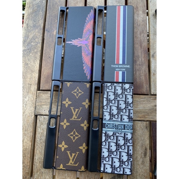 Ốp xa xỉ cho Huawei Mate XS2