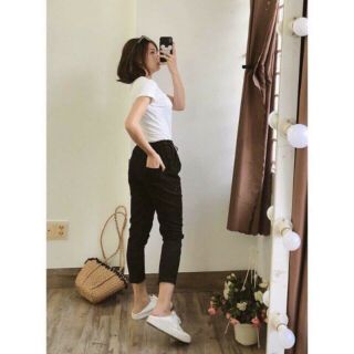 Quần baggy đen trắng