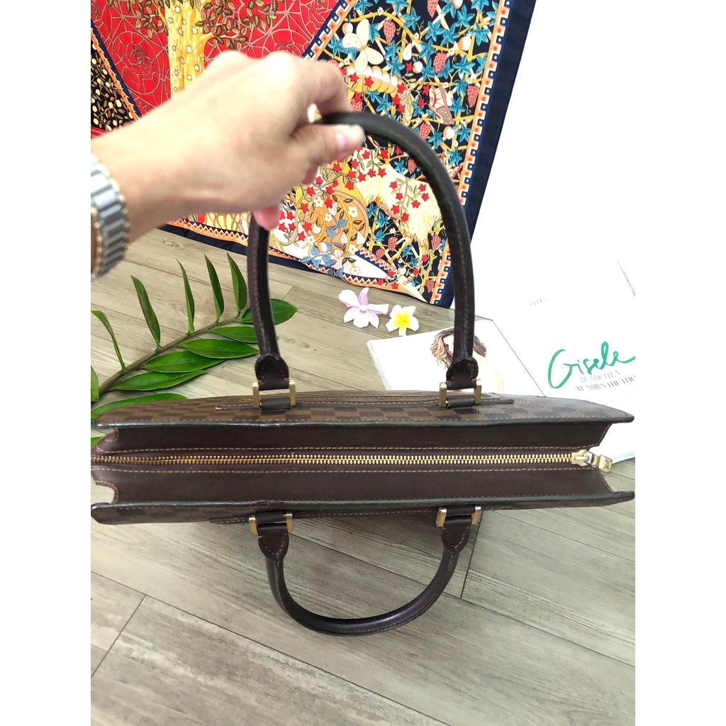 Thanh lý cặp đựng hồ sơ hiệu Louis Vuitton, hàng cổ | BigBuy360 - bigbuy360.vn