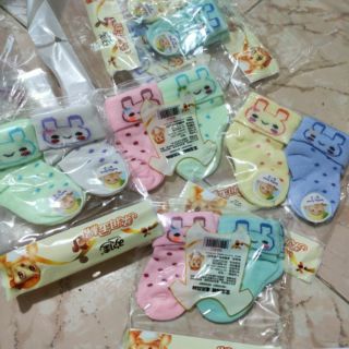 Tất cho bé sơ sinh 0-5 tháng