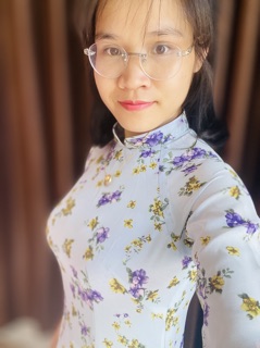 Áo dài hoa nhí