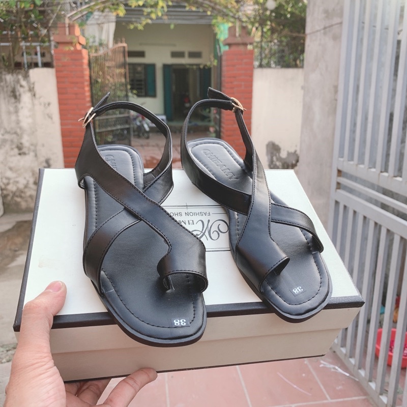 Dép Sandal Nữ Xỏ Ngón 2 quai chéo Lửng Shop,dép quai hậu đi học đi chơi đi biển hót 2022