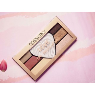 Bảng mắt highlight love revolution