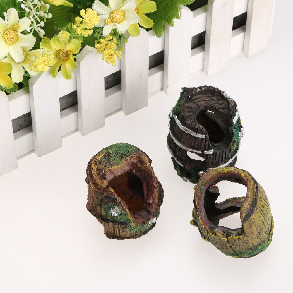 Đồ trang trí hồ cá hình chiếc thùng gỗ vỡ