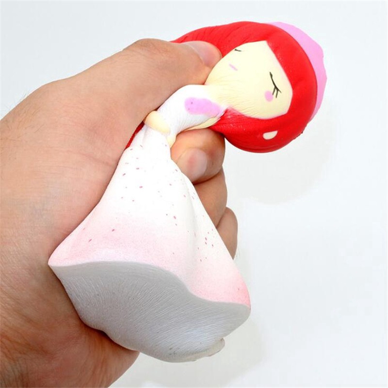 Đồ chơi bóp nắn giúp giảm căng thẳng hình công chúa kích thước 14x10.5cm