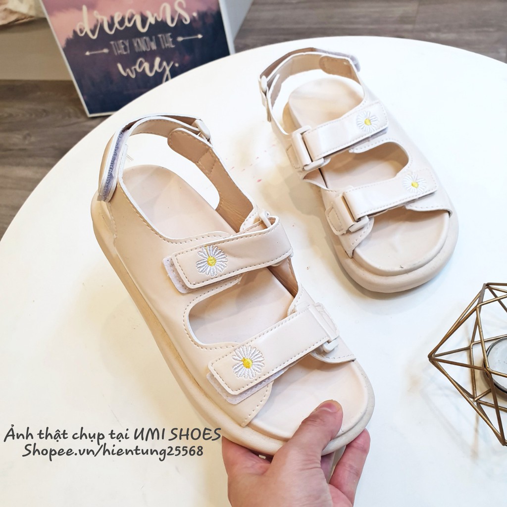 [HOT 2020] Sandal nữ hoa cúc Ulzzang quai ngang đơn giản đi mưa đế nâng độn cao 3cm đẹp màu xanh/be/đen trend mùa hè mới