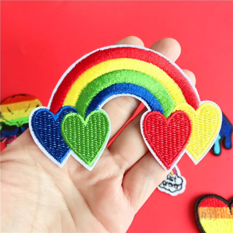 1 Miếng Dán Ủi Quần Áo Hình Đầu Lâu / Trái Tim / Đầu Lâu / Cầu Vồng