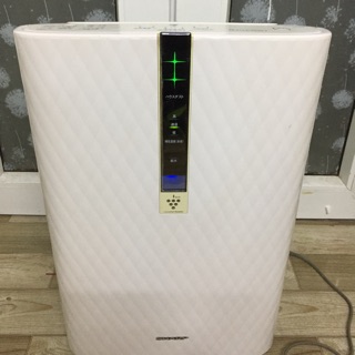 MÁY LỌC KHÍ BÙ ẨM SHARP KC-W45