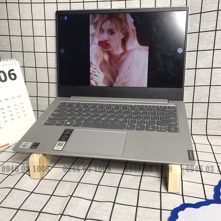 Giá đỡ laptopFREESHIPKệ máy tính bằng gỗ tản nhiệt tốt, nhỏ gọn dễ dàng