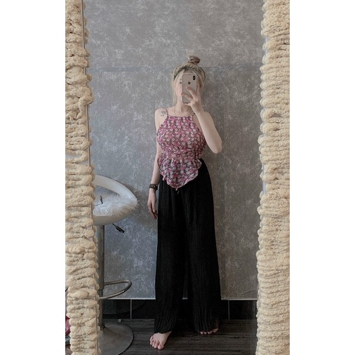 Set Bộ  Áo Yếm Hở Đan Lưng Vạt Nhọn Cúp Mút Kèm Quần Dập Ly Xuông