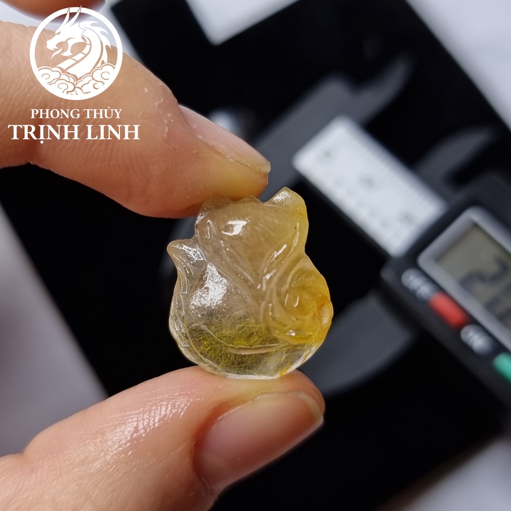 VÒNG CỔ CỬU VỸ HỒ LY TRÒN NGỒI ÔM HOA 005