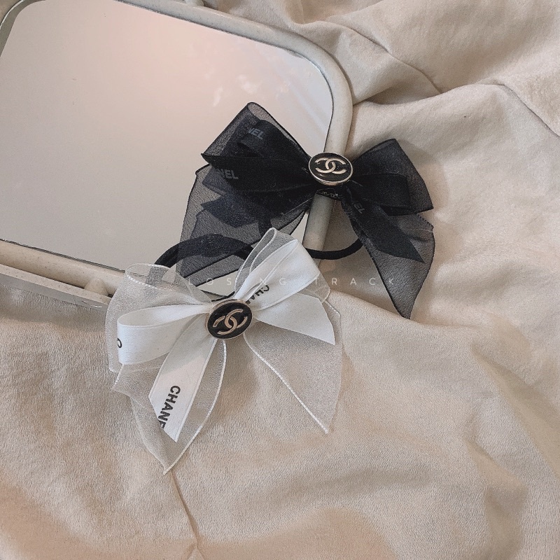 Cột tóc voan đính charm nơ đen kem dễ thương C21