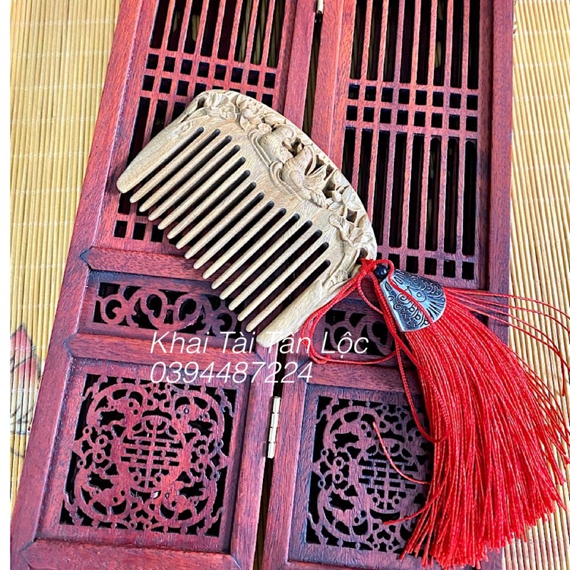 LƯỢC GỖ ĐÀN HƯƠNG KHẮC ĐÔI CHIM UYÊN ƯƠNG NHỎ XINH 8cm