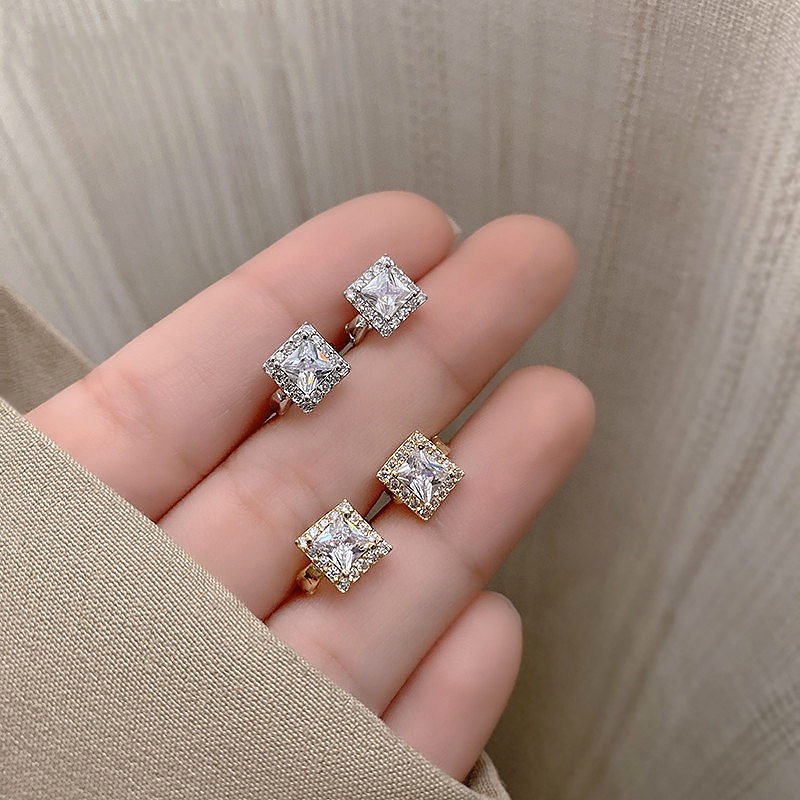 Khuyên tai nữ đính đá pha lê cao cấp thiết kế đơn giản nhẹ nhàng