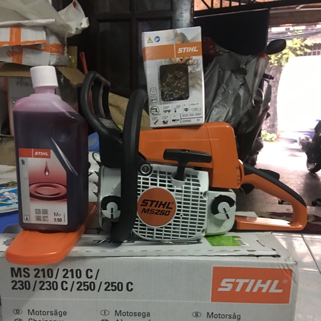 [Sale 25%] Máy cưa xích MS 250 STIHL tặng kèm 1 chai nhớt pha xăng 1 l